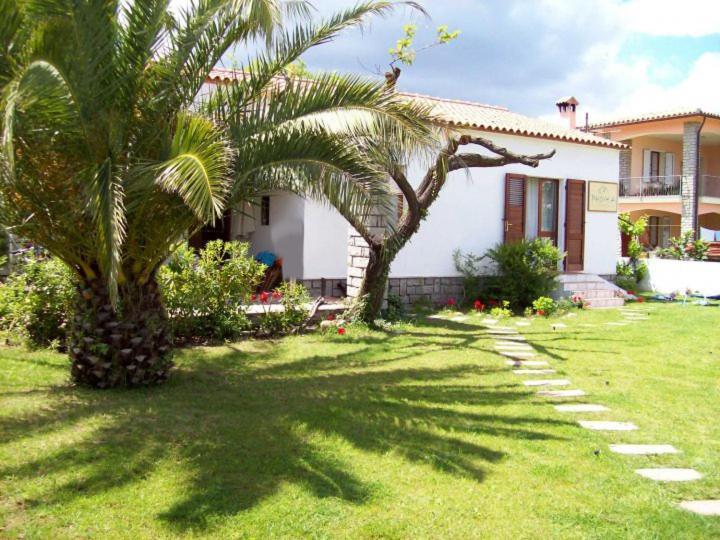 Bed and Breakfast Phocea à San Teodoro  Extérieur photo